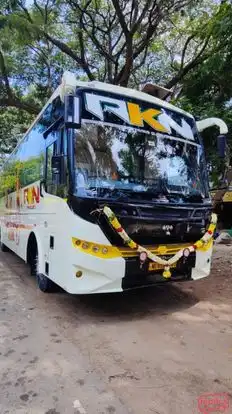 RKN Transqueen Bus-Front Image