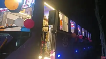 WELCOME TOUR & TRAVELS Bus-Side Image