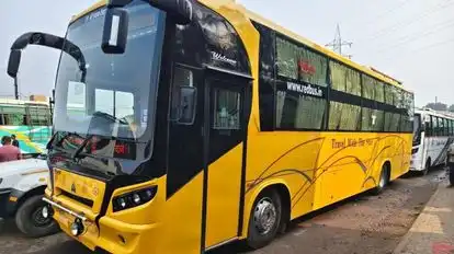 Maa Parwati Bus-Side Image