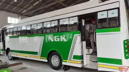 NEW GURU KANSHI TRANSPORT CO Bus-Side Image