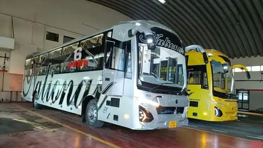 National  travels Bus-Front Image