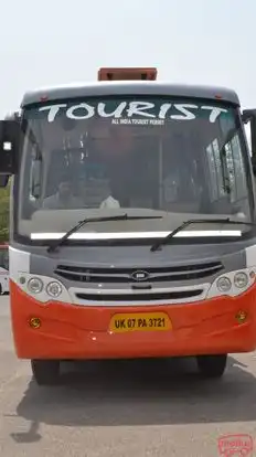 RAO TRAVELS INDIA PVT LTD. Bus-Front Image