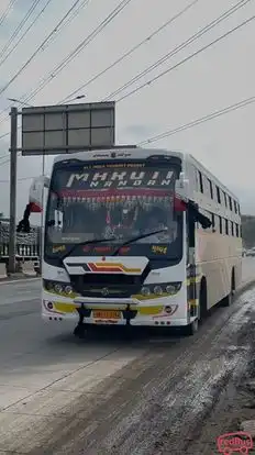 Shree Maruti Nandan Travels Bus-Side Image