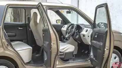 Singh Tour & Travels Bus-Seats Image