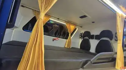 Mahadev Bus Service Bus-Amenities Image