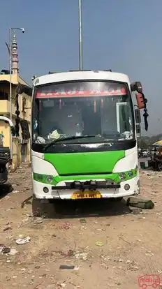shree kanha and Kushwah Travels Bus-Front Image