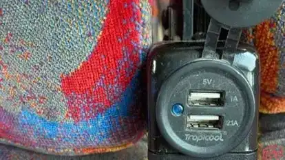 goLuxury Bus Bus-Amenities Image