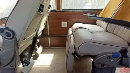 goLuxury Bus Bus-Seats Image