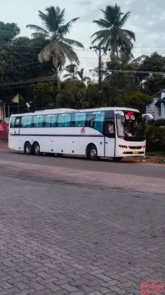 UFO Bus Bus-Side Image