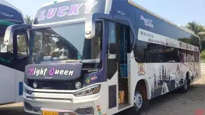 Unity Travels Bus-Front Image