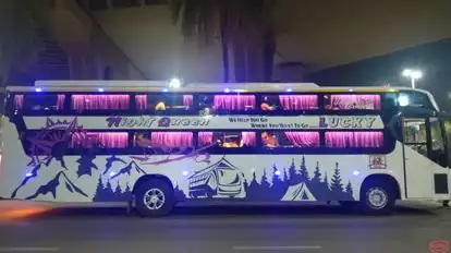 Unity Travels Bus-Front Image