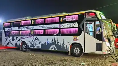 Unity Travels Bus-Front Image