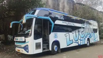 Unity Travels Bus-Front Image