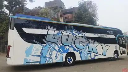 Unity Travels Bus-Front Image