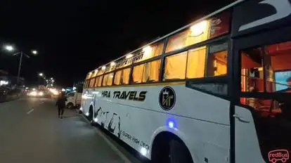 Hira Travels Bus-Side Image