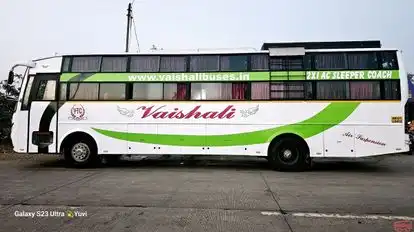 VAISHALI TRAVELS Bus-Side Image