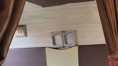 SRI SHRAVAN TRAVELS Bus-Amenities Image