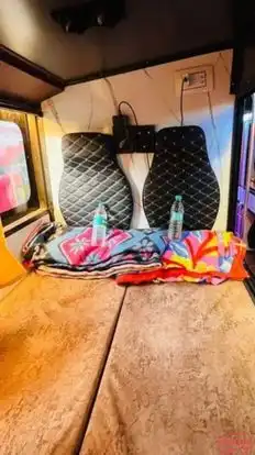 Harikesh Tour N Travels Bus-Amenities Image