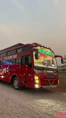 New Laxmi Travels Bus-Front Image