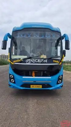 MUSKAN TRAVELS Bus-Front Image