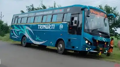 Trimurti Tours & Travels Bus-Front Image