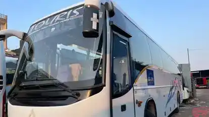 IPR CONNECT Bus-Front Image