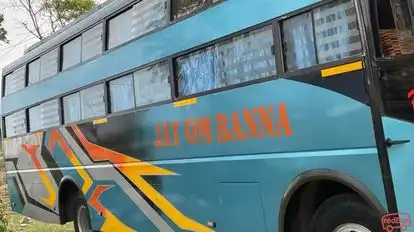 Shree Vijayant Travels Bus-Side Image