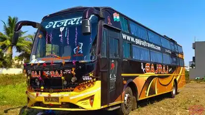 Gajraj Travals Bus-Side Image