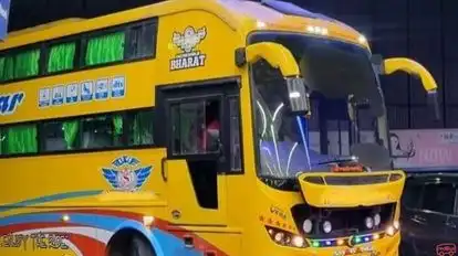 VPM TRAVELS Bus-Side Image