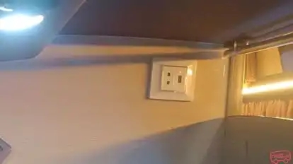 CMR Express Bus-Amenities Image