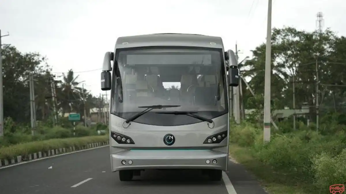 NueGo Bus-Front Image