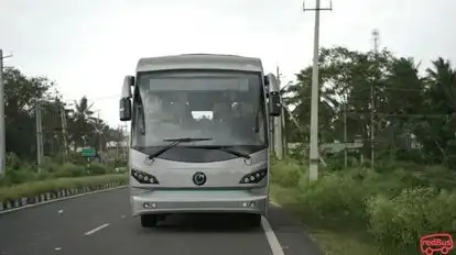 NueGo Bus-Front Image