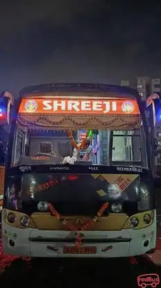 Shreeji Travels Bus-Front Image