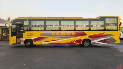 Gurukrupa Travels Bus-Amenities Image