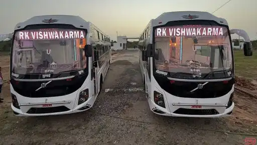 R K Vishwakarma Tour And Travels Bus-Front Image