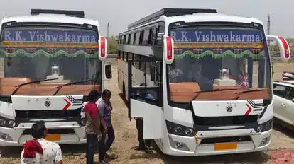 R K Vishwakarma Tour And Travels Bus-Front Image