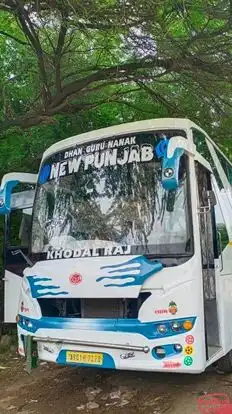 New Punjab Travels Bus-Front Image