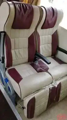 Ride On Wheels Bus-Seats Image