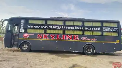 Skyline Express Bus-Side Image