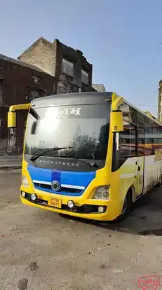 POONAM TRAVELS  Bus-Front Image