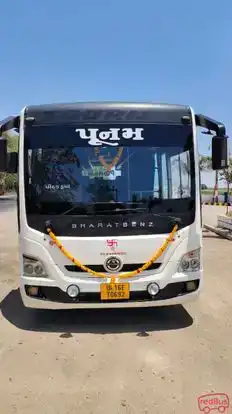 POONAM TRAVELS  Bus-Front Image