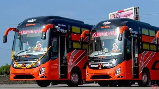 SHIVMUDRA TRAVELS Bus-Front Image