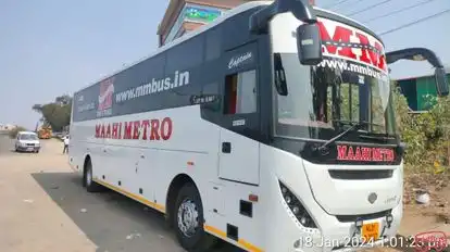 Maahi Metro Bus-Side Image