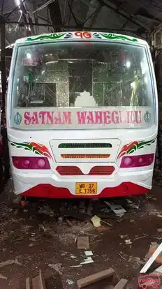 Sixer Bus Service Bus-Front Image