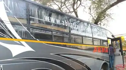 Siddharth holidays Bus-Side Image