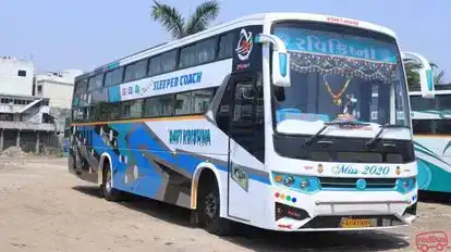 Shree Ravikrishna Travels Bus-Side Image