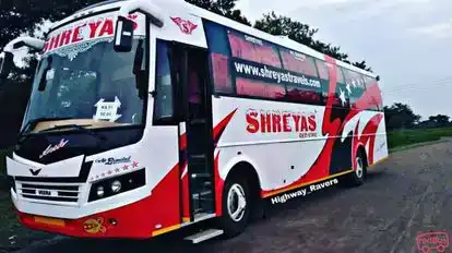 Humrahi Travels Bus-Front Image