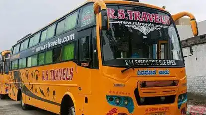 RS Travels Bus-Front Image