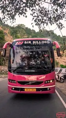 BIR BILLING TRAVELS  Bus-Front Image