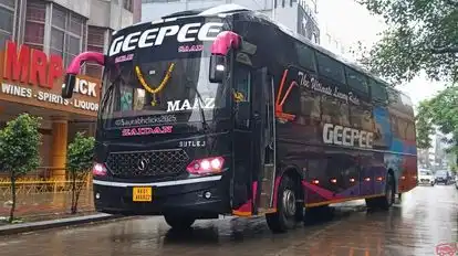 GEE PEE TRAVELS Bus-Front Image